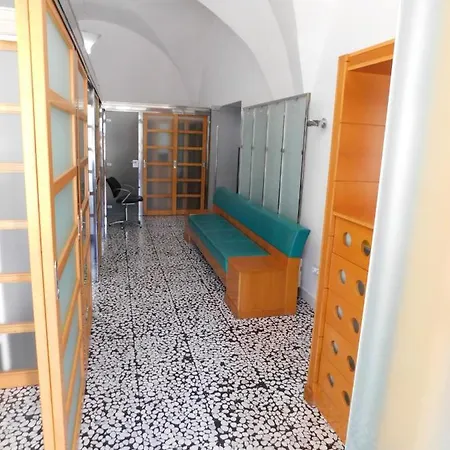 Unique Spa Sleeping Experience Hostel *