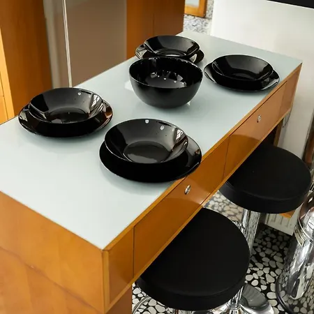 Hostel Hospitality House - H H H